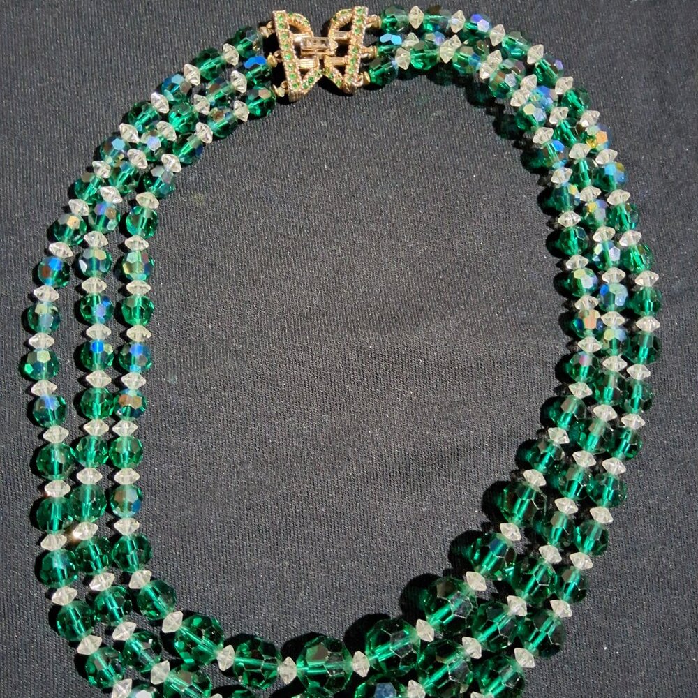 Elegent Multi Stand Vintage Emerals Green Crystal Necklace